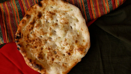 55. Naan (Plain)