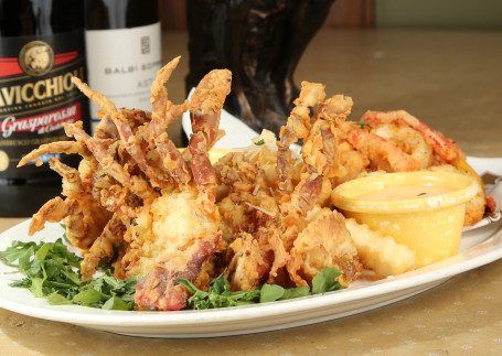 Fried Soft Shell Crabs Zhà Ruǎn Ké Xiè (2Pcs/4Pcs)