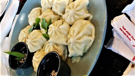 5 Piece Steamed Dumplings Breakfast