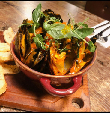 Ripe Tomato Mussels Pot Half Kg Xīn Xiān Lán Qīng Wéi Pèi Zì Jiā Zhì Nóng Xiāng Fān Jiā Zhī Bàn Gōng Jīn