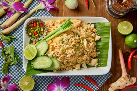 Khao Pad Tài Shì Xiè Ròu Chǎo Fàn