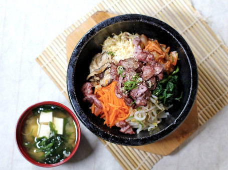 Beef Bibimbap Niú Shí