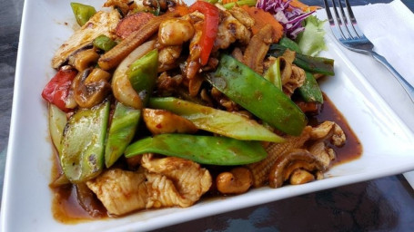 22. Cashew Chicken