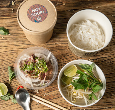 2-Course Pho Noodle Set Tāng Hé Tào Cān