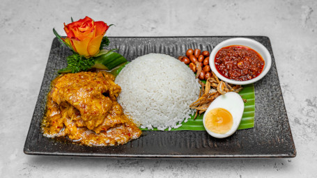 Nasi Lemak (Spicy) (N) Yē Jiāng Fàn Tào Cān