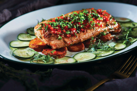 Firecracker Salmon Huǒ Là Sān Wén Yú