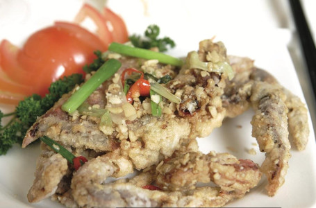 Soft Shell Crab With Spiced Salt And Chilli (2) Jiāo Yán Ruǎn Ké Xiè