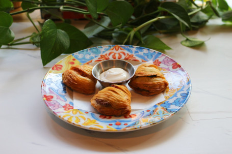 Sfogliatelle Ricce Salate