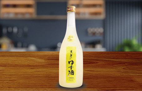 Hēi Niú Tè Zhì Yòu Zi Jiǔ 720Ml (Bottle)