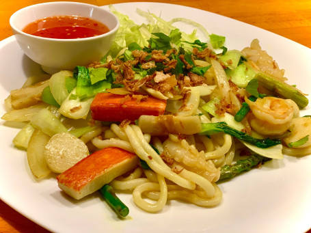 (24) Seafood Wok – Fried Noodle