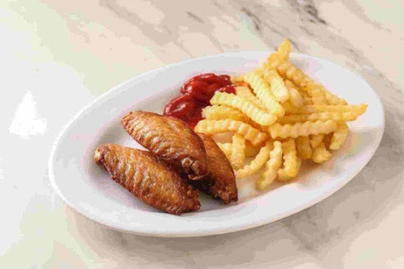 Zhà Jī Zhōng Yì Shǔ Tiáo Cān Deep Fried Chicken Wings With French Fries