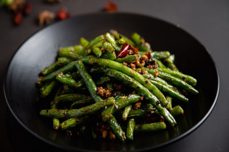 Stir Fried Green Beans With Chili (With Pork Mince)