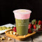 Yǔ Zhì Mǒ Chá Cǎo Méi Jiān Guǒ Nǎi Gài Chá Matcha With Strawberry Nut Cream