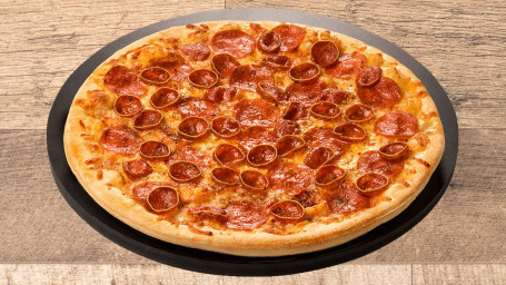 Peperoni-Pizza 18