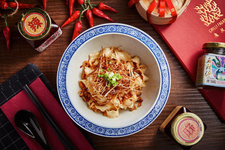 Noodles With Fried Scallion Kāi Yáng Gān Cōng Miàn