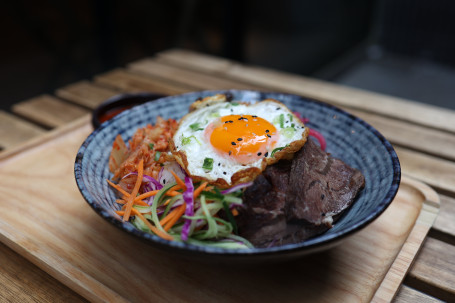 Gochujang Crispy-Side Fried Egg Bibimbap Hán Shì Tián Là Jiàng Jiān Dàn Bàn Fàn