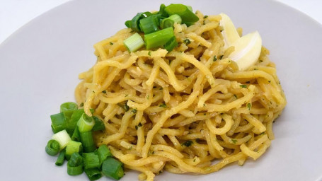 T4 Garlic Noodles