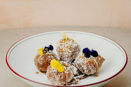 Sicilian Donuts Sfinci