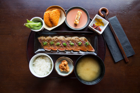 Spicy Tuna Tataki Bento Box