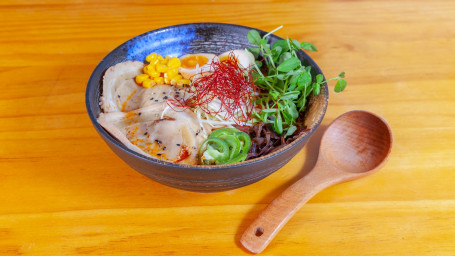 Crazy Tonkotsu Ramen (Pork Broth) (Medium Spicy)