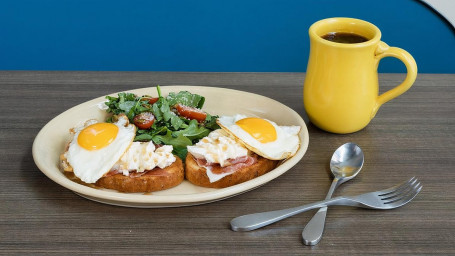 Burrata Prosciutto Toast*