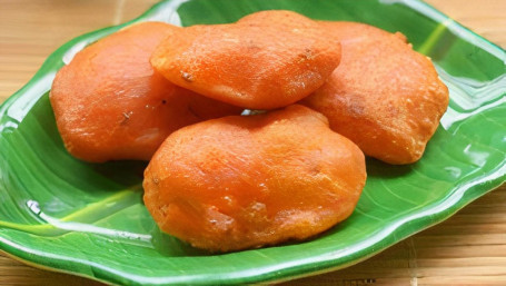 Aloo (Potato) Bajji Sounth Indian Street Food