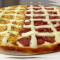 1 pizza Família 12 fatias, Frango Catupiry 1/2 Calabria