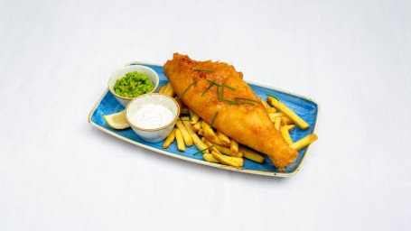Gluten Free Beer Battered Haddock Large, With Chips, Tartare Sauce And Lemon Wedge. Gluten Free