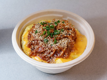 Shāo Kǎo Shǒu Sī Zhū Ròu Bàn Fàn Bbq Pulled Pork Rice Noodle Bowl