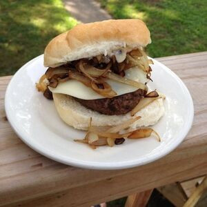 Doppelter Cheeseburger