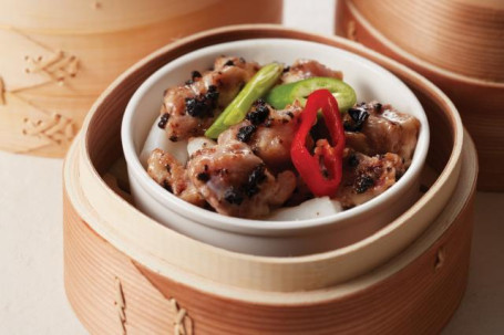 Lǎn Shì Zhēng Pái Gǔ Steamed Spare Ribs With Preserved Olive And Black Bean Sauce