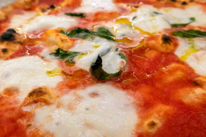 Neapolitanische Pizza