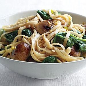 Gemüse-Lo-Mein