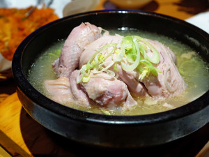 Hühnersuppe