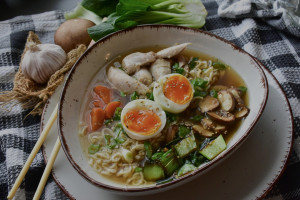 Hühnersuppe