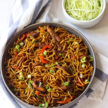 Hühnchen Chowmein