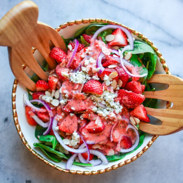 Erdbeer-Mohn-Salat