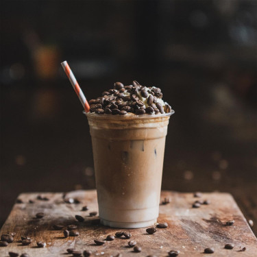 Caramel Ribbon Crunch Frappuccino Mixgetränk