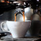 Eisiger Apfelknusper-Hafermilch-Shaken-Espresso