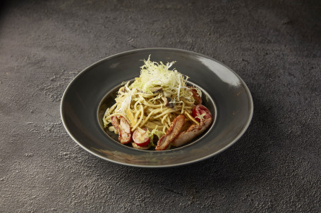 Homemade Pesto Spaghetti With Slow-Cooked Chicken