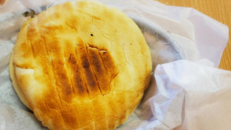 Freshly Baked Pita Bread (6)