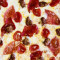Fleischige Italienische Pizza (910 Cal)
