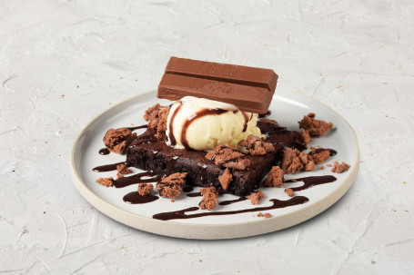 Brownie With Kitkat Reg;