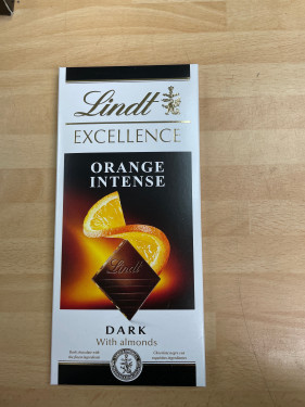 Lindt Orange Intense With Almonds 100G