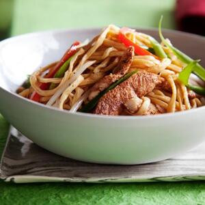 Hähnchen Chow Mein