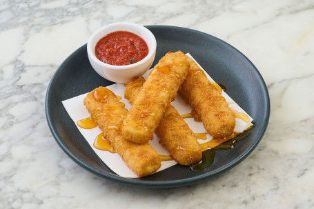 New Mozzarella Sticks (V)