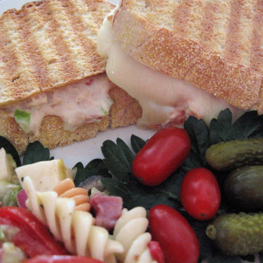 Thunfisch-Panini