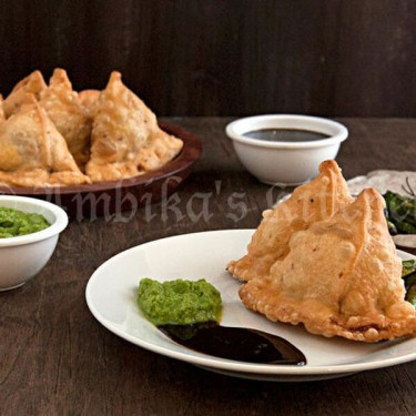 Samosa (2 Stück)