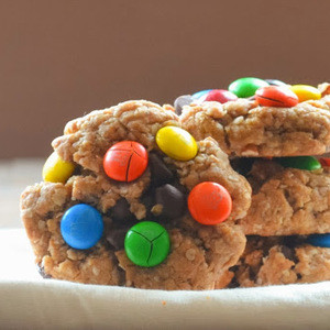 Glutenbewusstes Monsterkeks Mit Nüssen