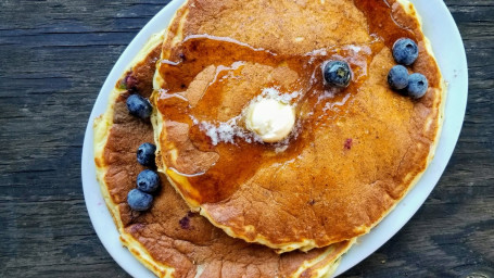 Blueberry-Banana Buttermilk Pancakes